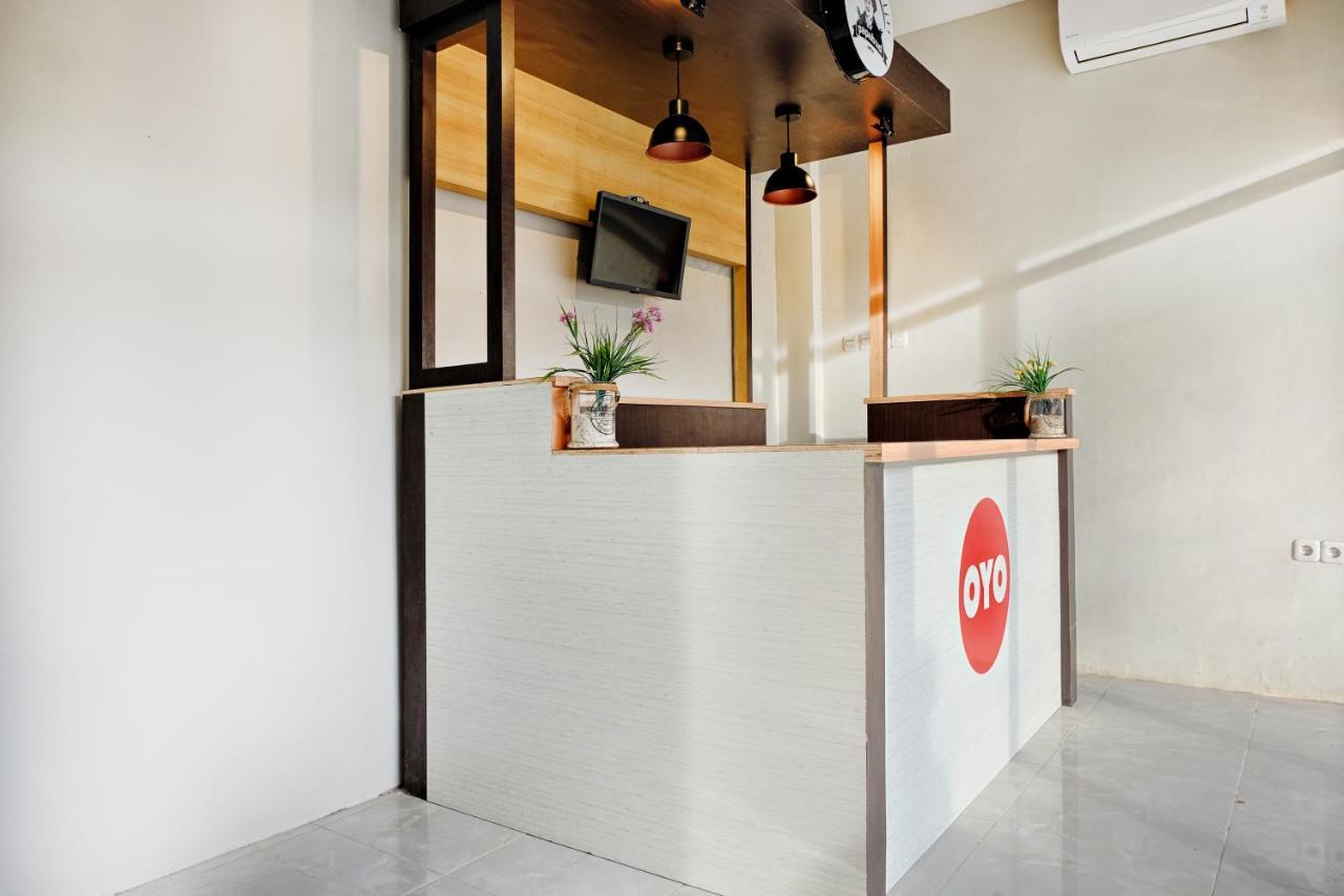 Super Oyo 2756 Anata Hotel Makassar Exterior photo