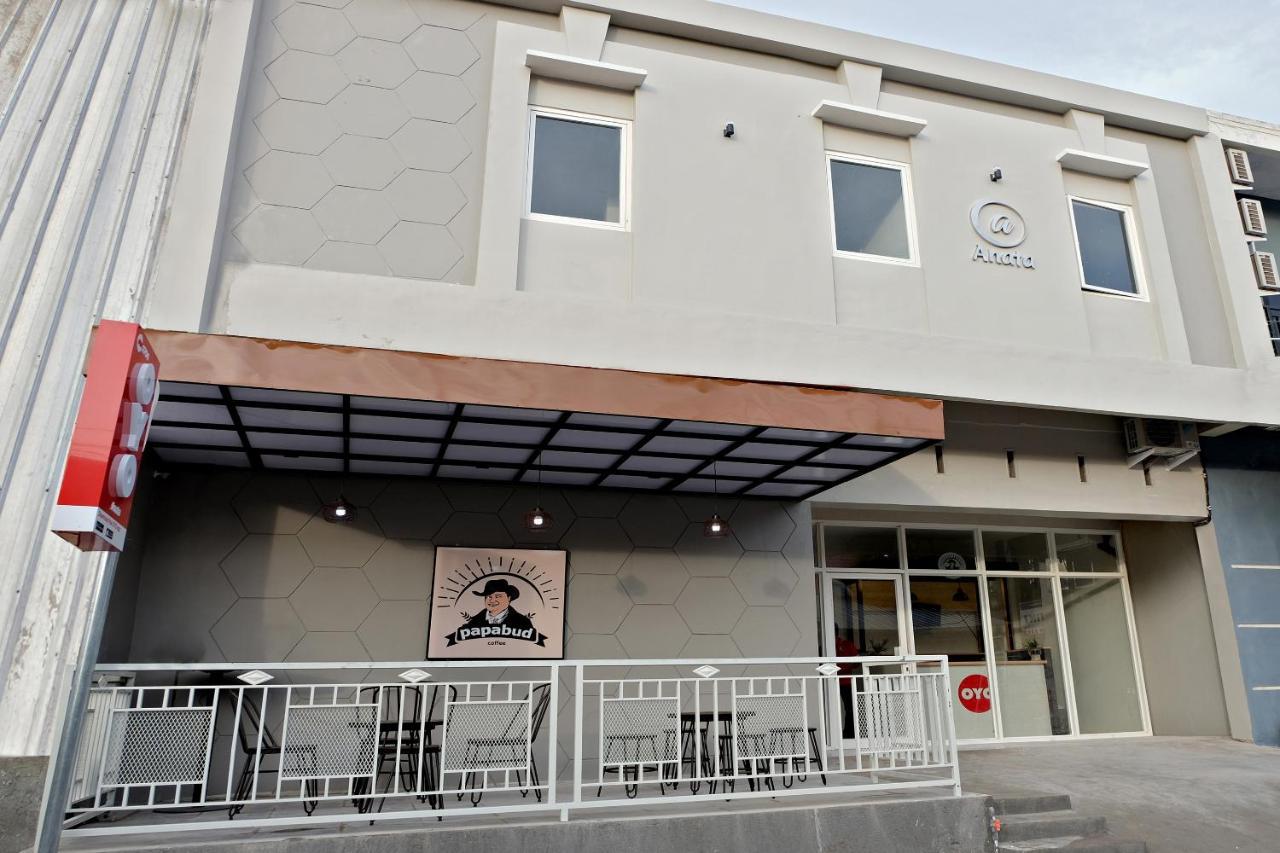 Super Oyo 2756 Anata Hotel Makassar Exterior photo